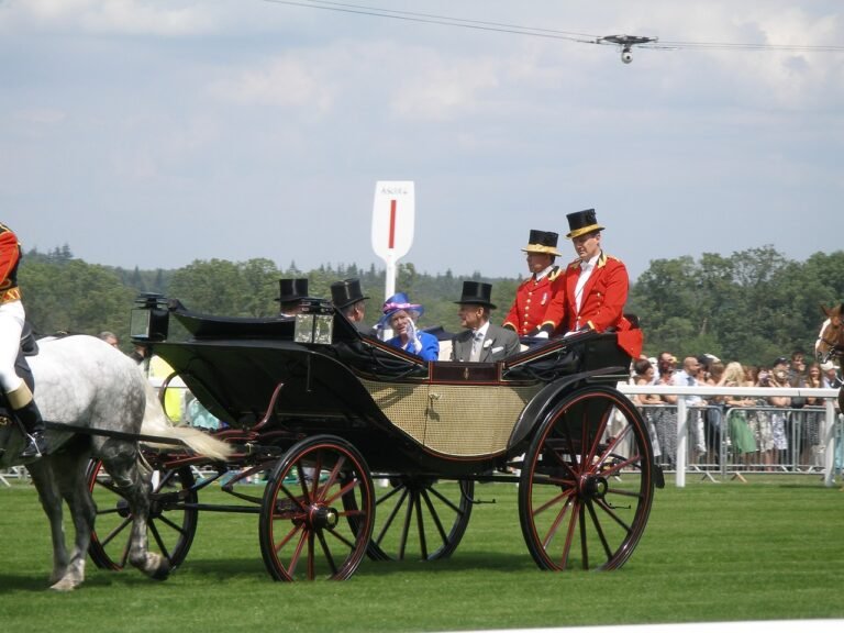 Exploring the Rich History of Ascot Racecourse